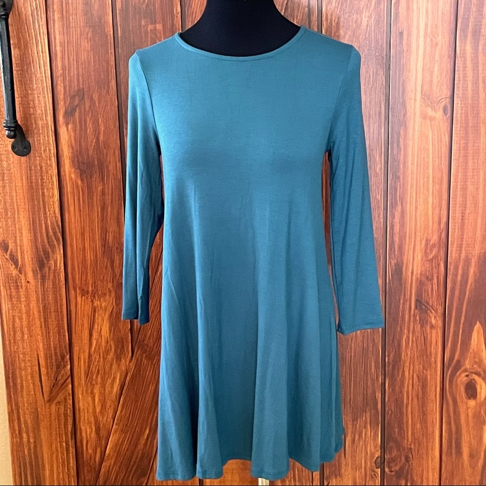 NWT Amelia James Tunic Teal Small